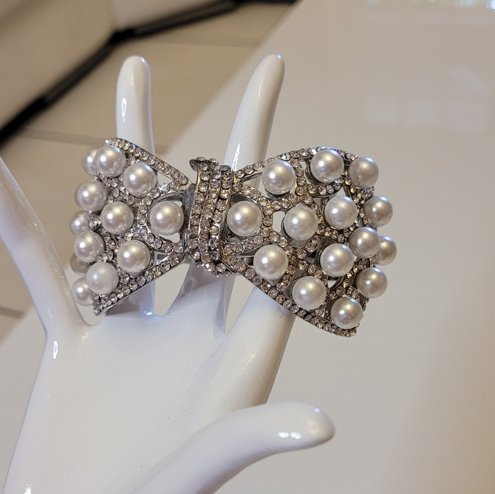 Pearl cuff bracelet ❤